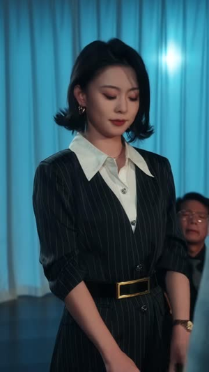 退婚当日乔总拆门撤资（64 集）热门短剧推荐